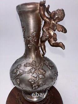 Vase au Putto époque Art Nouveau