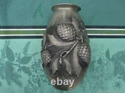 Vase décoratif ancien étain Art Nouveau Antique Art Nouveau pewter decorative