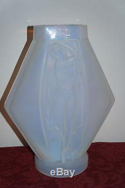 Vase en Verre Opalescent Etling Sevin Art Nouveau Sculpture Femme Nu Antiquité