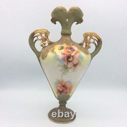 Vase en céramique à décor floral peint et doré signé Amphora Bohemia Art Nouveau