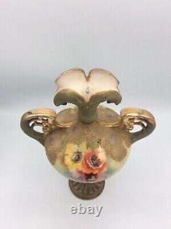 Vase en céramique à décor floral peint et doré signé Amphora Bohemia Art Nouveau