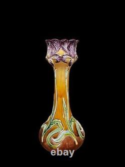 Vase en céramique, barbotine circa fin XIXème début XXème siècle Art nouveau