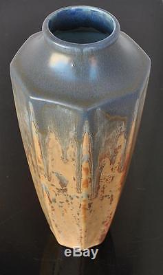 Vase en céramique vernissée de style Art nouveau non signé