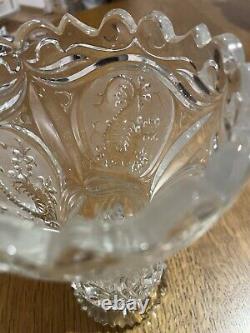 Vase en cristal avec motifs gravés, style Art Nouveau