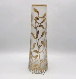 Vase en verre soufflé moulé givré doré argenté à décor de gui Legras Art Nouveau