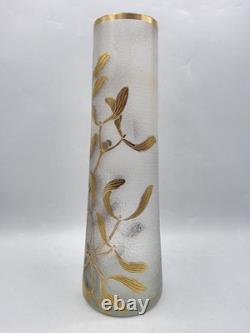 Vase en verre soufflé moulé givré doré argenté à décor de gui Legras Art Nouveau