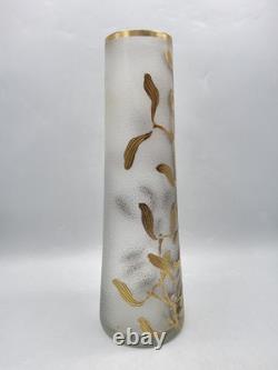 Vase en verre soufflé moulé givré doré argenté à décor de gui Legras Art Nouveau