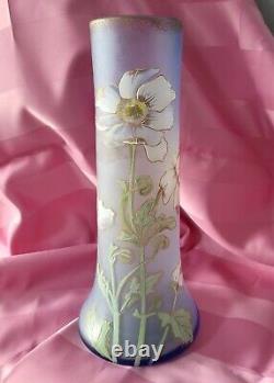 Vase forme Lamartine LEGRAS en Pate de verre émaillé Anémones H 29.5 cm