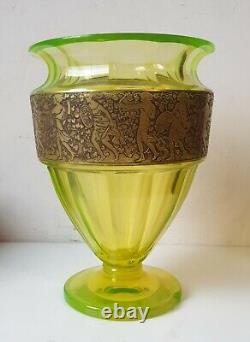 Vase jugendstil moser karlsbad ouraline vert jaune ancien art deco nouveau 1900