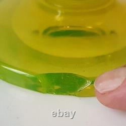 Vase jugendstil moser karlsbad ouraline vert jaune ancien art deco nouveau 1900