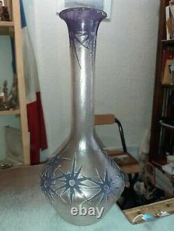 Vase le verre français, modèle étoile, art nouveau, gallé Schneider, charder, daum