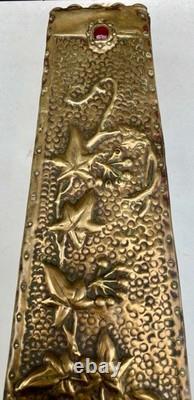 Vase métal repoussé d'ALFRED DAGUET époque 1900 Art Nouveau -N°2