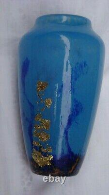 Vase pâte de verre Bleu Marmoreen signé Daum croix de Lorraine Nancy France