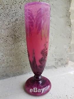 Vase pate de verre signé le verre francais Schneider ART NOUVEAU 1930