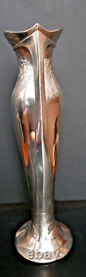 Vase soliflore métal argenté fabriqué par WMF en Allemagne ART NOUVEAU 29 cm