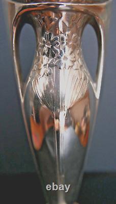 Vase soliflore métal argenté fabriqué par WMF en Allemagne ART NOUVEAU 29 cm