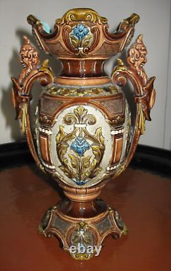 Vases Wilhelm Schiller & Sons d'époque art nouveau vers 1900 Majolique de Bohême