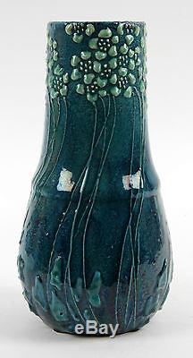 Wardle Arts and Crafts Pottery Liberty & Co Frederick Rhead Hadcote Vase Nouveau