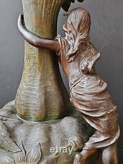 XIXe Ancien Grand Vase Femme 44cm Nymphe Fleurs Régule goût Moreau Art Nouveau